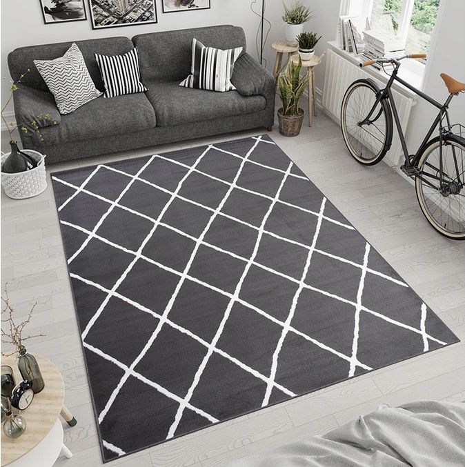 Moderný koberec HOME art 6 - Tmavo sivé štvorce