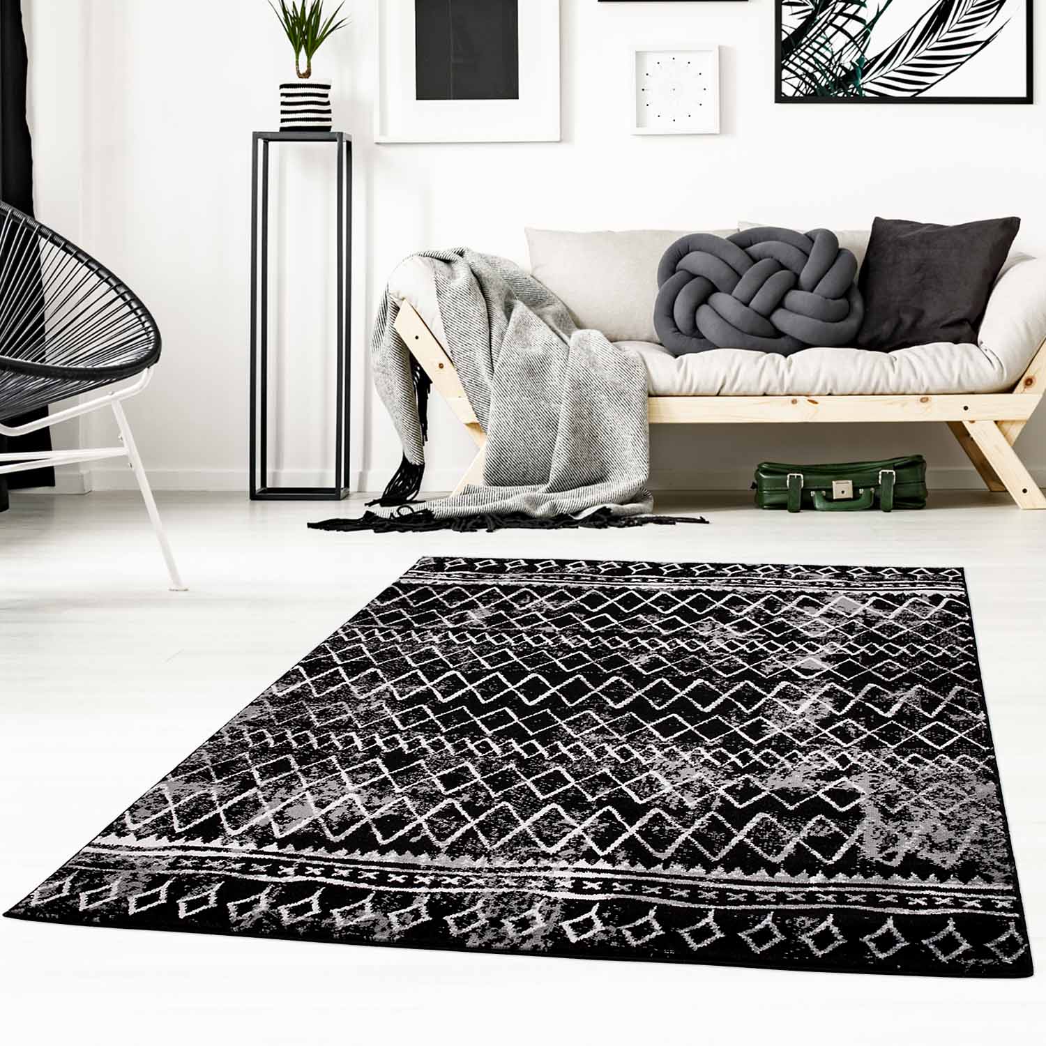 Moderný koberec TIMELESS - 7547 čierno biely