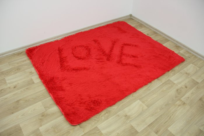 Chlpatý koberec Simon - červený